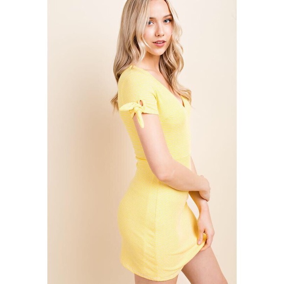 Short Sleeve Striped Dress - Picture 6 of 7